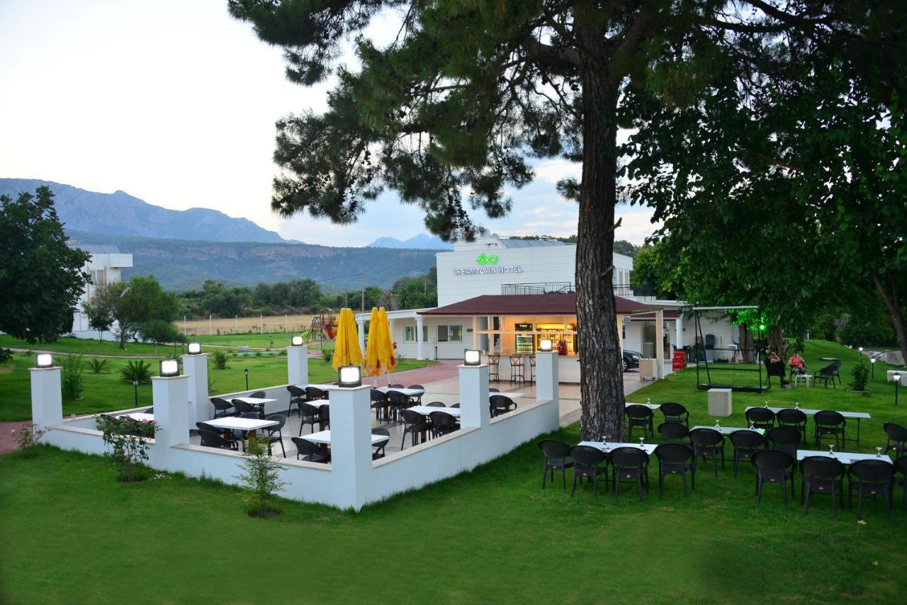 Dream Town Hotel&Restaurant Kemer Buitenkant foto
