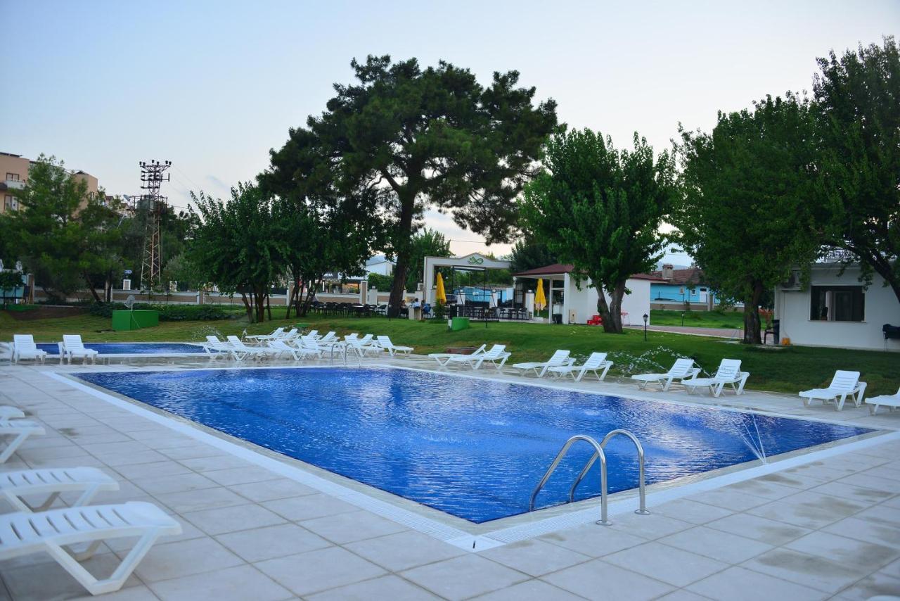 Dream Town Hotel&Restaurant Kemer Buitenkant foto